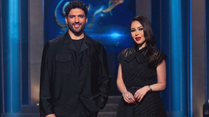 أسما إبراهيم وحسن
