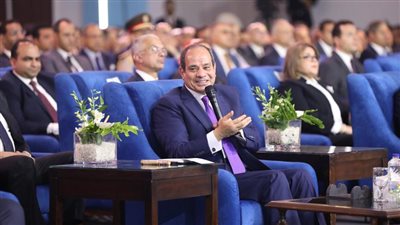 الرئيس السيسى يشهد الاحتفال بـ«ليلة القدر» بمدينة الفنون في العاصمة الإدارية