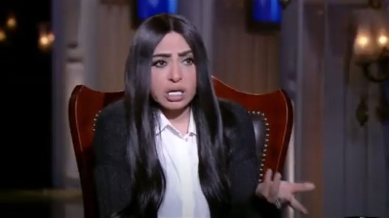 الفنانة سلوي خطاب