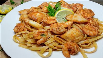  طريقة عمل مكرونة السي فود بالصوص الأبيض في مطبخك