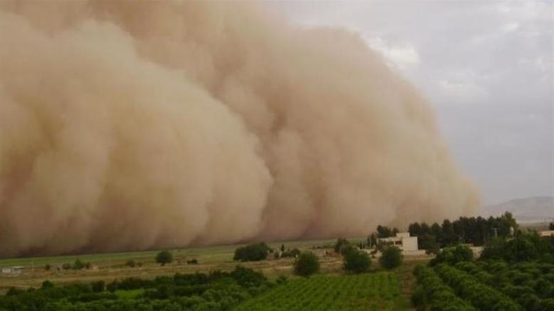 العاصفة