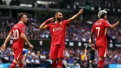 تفاصيل عقد محمد صلاح «المذهل» مع ليفربول