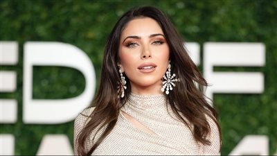 دانييلا رحمة ترد على شائعات حملها بطريقة ودودة 