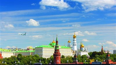 عُمان وروسيا تسيران رحلات جوية طوال العام دعمًا للسياحة 