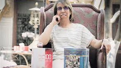 فاطمة بوهراكة | أديبة مغربية في مجال التوثيق الشعري المعاصر