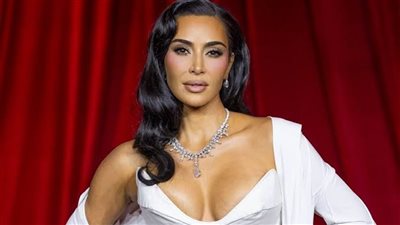 كيم كارداشيان أمام المحكمة بعد واقعة السرقة في فرنسا