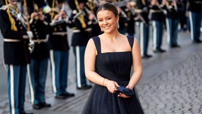 بإطلالة هادئة رائعة.. أميرة الدنمارك إيزابيلا تخطف الأنظار في عيد ميلادها الـ 18