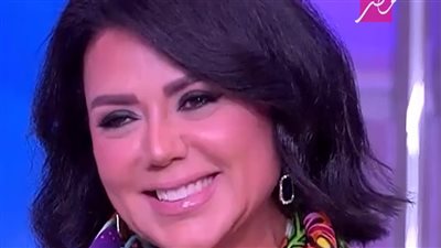 رانيا يوسف: ملابس رقصي محتشمة وأنصح بناتي بعدم التسرع بالزواج 
