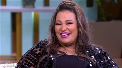 ويزو: اسم شهرتي سببه «اللانشون».. وكان نفسي أطلع راقصة