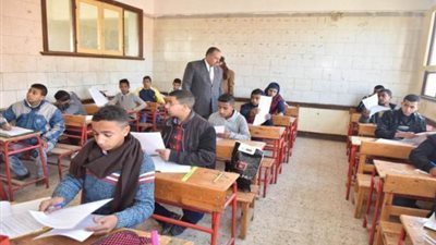 تعرف على المواعيد الجديدة لامتحانات صفوف النقل