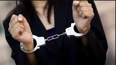 بسبب أزمة مالية ام تتخلص من صغارها الثلاثة  فى الشروق