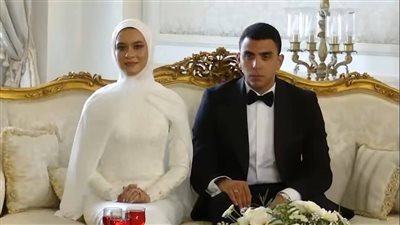  الرئيس السيسي يحضر عقد قران ابنة أحد شهداء الشرطة تلبية لدعوتها