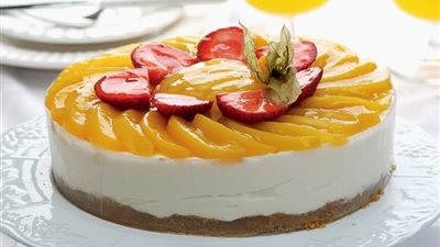 طريقة عمل تشيز كيك الخوخ بطعم ومذاق رائع في المنزل 