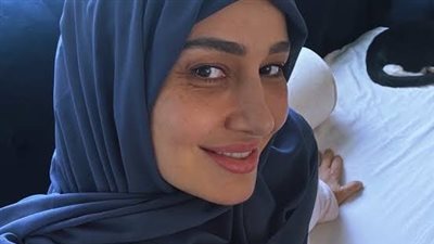حلا شيحة تنشر فيديو بالحجاب وتوجه رسالة روحانية.. ماذا قالت؟