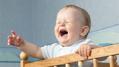 تفسير حلم بكاء الطفل في المنام وعلاقته بإنتهاء الأحزان