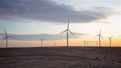 عمان تواصل الجهود في مجال استدامة الطاقة النظيفة