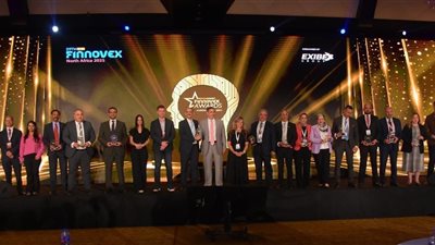 البنك الزراعي يحصل على جائزة التميز في الخدمات المصرفية من قمة فينوفكس