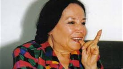 فدوى طوقان | شاعرة فلسطينية جسدت التجارب الأنثوية في الحب والثورة