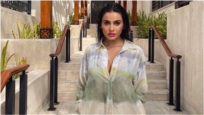 البلوجر يمنى خوري تعقد قرانها على الشريعة الإسلامية.. وديانتها تحير الجمهور 