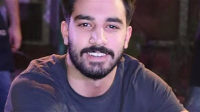 حازم إيهاب يكشف تفاصيل وفاة ابنه الرضيع بعد أيام من ولادته 