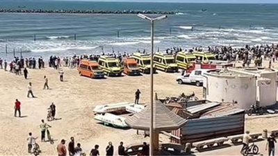 تفاصيل واقعة سقوط طائرة بين المصطافين في رأس البر.. وهل من ضحايا؟ 