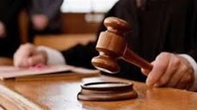 محاكمة رجل بسبب رسالة لطليقته: «يا بومة مش هصرف عليكي»