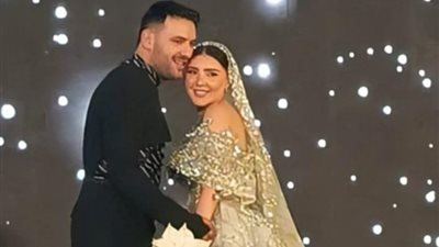 الصور الأولي من حفل زفاف مطرب المهرجان مسلم وزوجته البلوجر يارا تامر 