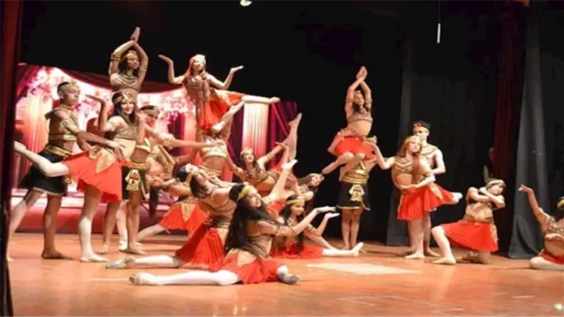 مهرجان المسرح العالمي