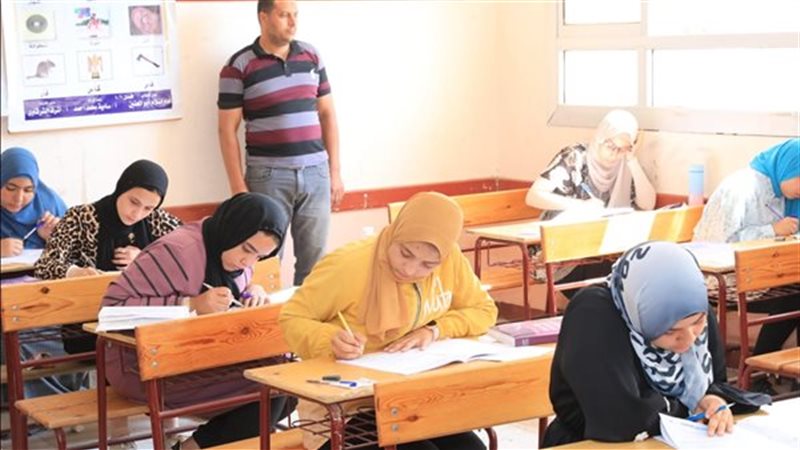 طلاب