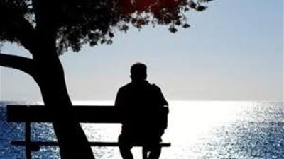 كيف أجعل زوجي ينسى زوجته المتوفية؟