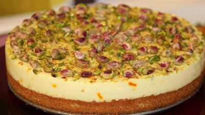 لعشاق الحلويات .. طريقة عمل تشيز كيك  البسبوسة في المنزل 