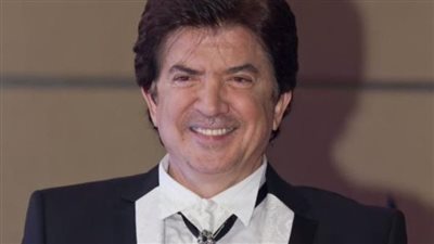 وليد توفيق يرد على المطالبين باعتزاله بسبب تقدمه في السن