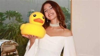 شيرين بيوتي تشارك لحظات مميزة من حفلة توديع عزوبيتها قبل زفافها 