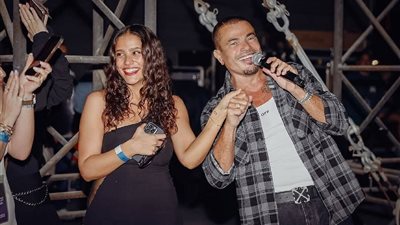 جانا عمرو دياب في الاستديو لتسجيل أغنية جديدة ... هل رافقها والدها؟