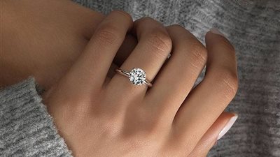 تفسير رؤية الخاتم الفضة فى المنام وإرتباطه بالخير والرزق 