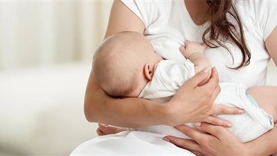 الصحة: الرضاعة الطبيعية أكثر فعالية لعلاج الصفراء الفسيولوجية
