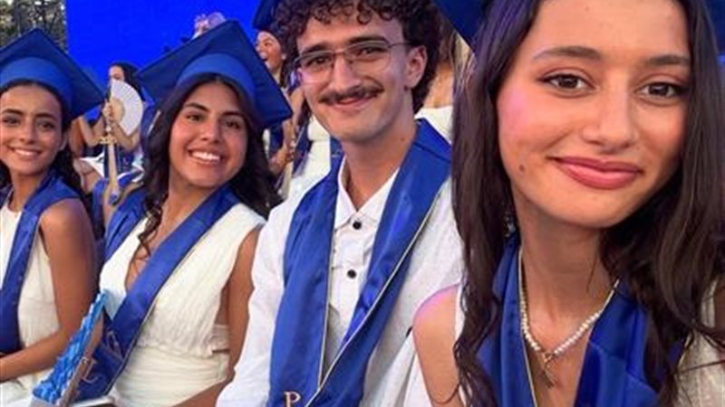 الفنانة الشابة لينا