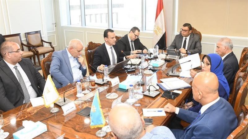 وزير الإسكان