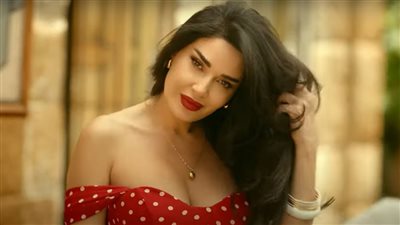 سيرين عبد النور توجه رسالة إلى يزن السيد بعد الكليب الأخير لهما 