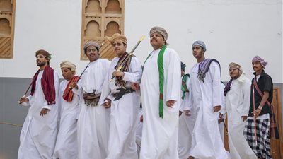 بلدية ظفار تطلق فعاليات «عودة الماضي» بحلة جديدة تعكس روح التراث والأصالة