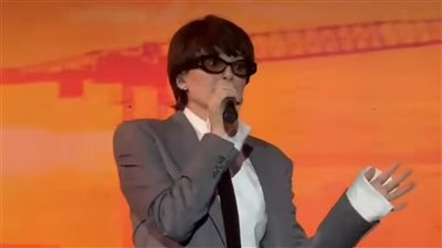 ماريتا الحلاني تثير الجدل ببدلة رجالية.. هل للأمر علاقة بطليقها؟ 