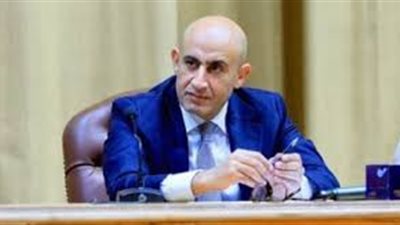 تبدأ السبت 9 أغسطس.. وزير «التعليم» يعتمد جداول امتحانات الدبلومات الفنية للدور الثاني