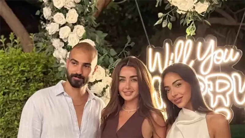 هما الزاهد مع شقيقتها