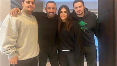 أحمد السقا يحتفل بعيد ميلاد ابنه برسالة أبوية.. ومها الصغير تغيب عن المشهد