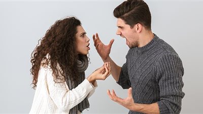 أنسب طرق الرد عندما يكون زوجك غاضبًا