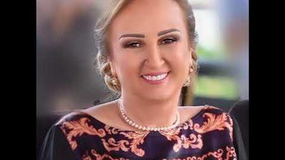 ياسمينة أزهري| أول سيدة أعمال سورية تصبح قنصلاً وتتقلد وسامًا برتبة فارس