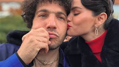 سيلينا جوميز تودع عزوبيتها مع صديقاتها في المكسيك قبل زفافها