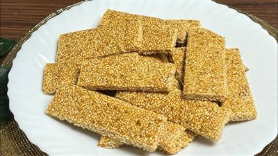 حلويات المولد النبوي .. طريقة عمل السمسمية في المنزل