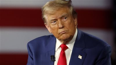 صور مثيرة للجدل تشعل التكهنات حول صحة الرئيس الأمريكي ترامب