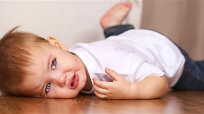 أمور تقومين بها تجعل من طفلك شخص غير قنوع ولايقدر قيمة الأشياء